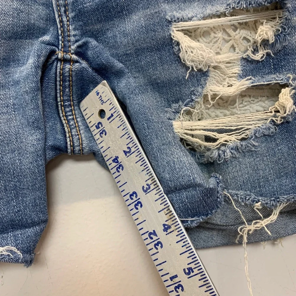 American Eagle MIDI Denim Shorts Women 2 Blue Excellent Distressed Lace Stretch